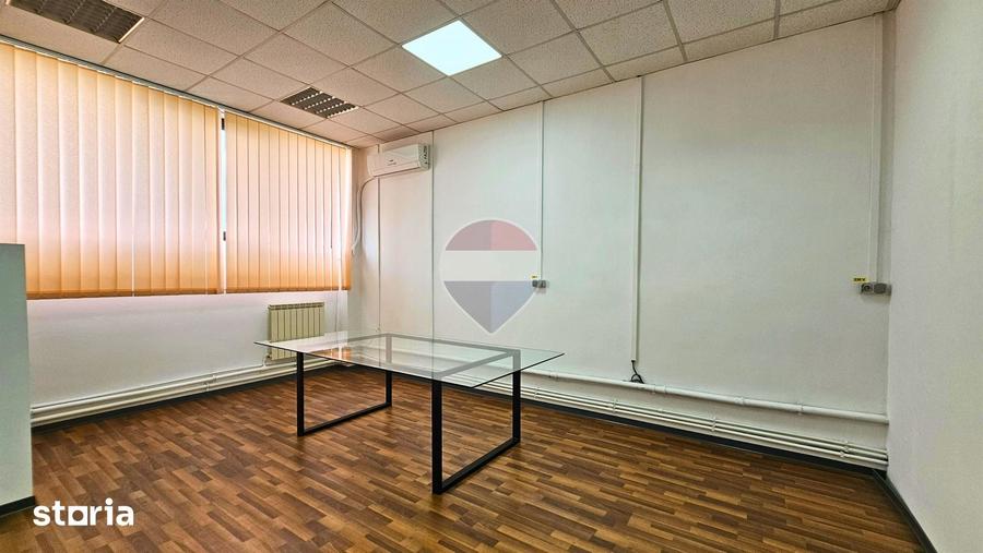 Spațiu comercial, de 123 mp, în Central