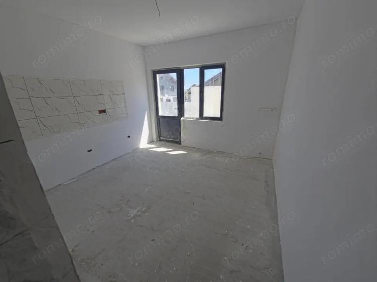 Casă cu Teren 210 Mp în Valu lui Traian