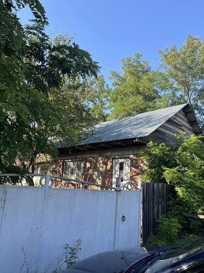 Casă cu 2 camere în Central