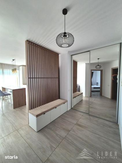 Apartament cu 2 camere semidecomandat în Sopor