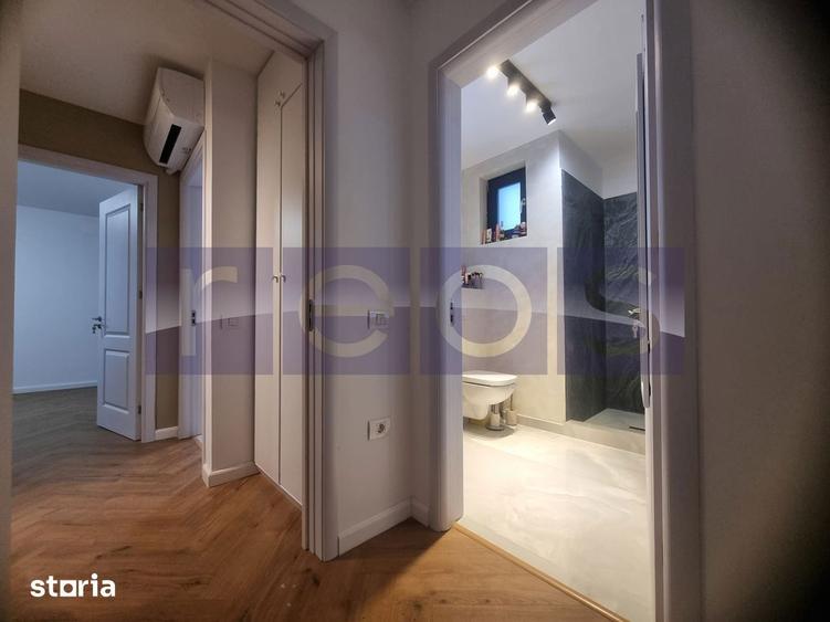 Casă cu 4 camere cu Teren 253 Mp în Central
