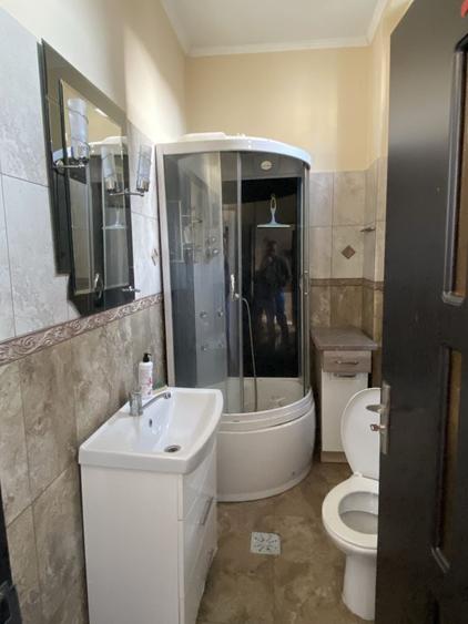 Casă cu 4 camere în Deve