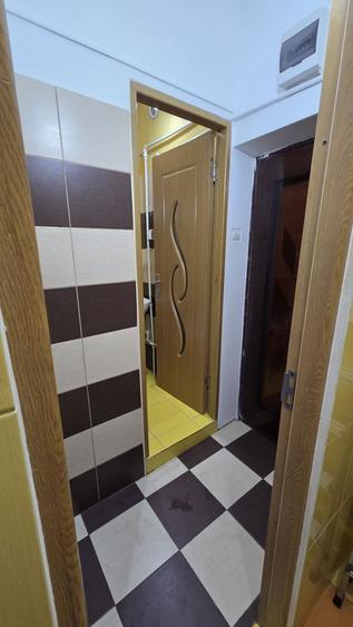 Garsonieră semidecomandată în Central