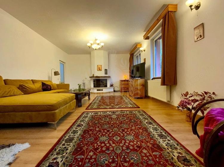 Casă cu Teren 2000 Mp în Central