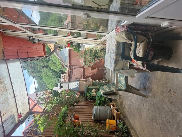 Casă cu 3 camere cu Teren 98 Mp în Schei