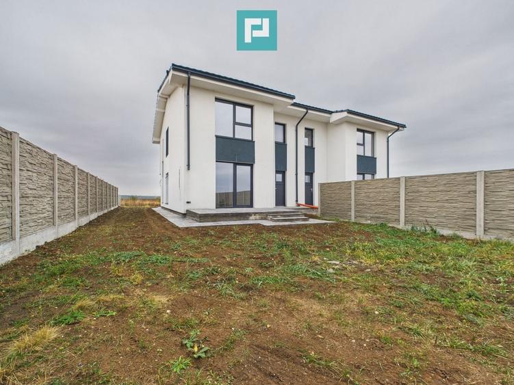 Duplex cu 3 camere cu Canalizare în Pișchia