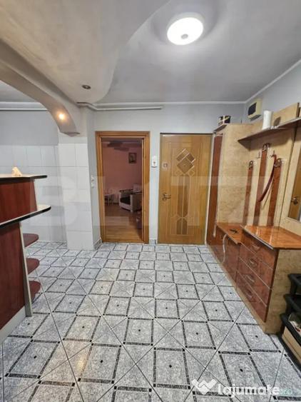 Apartament cu 3 camere decomandat, mobilat în Obcini