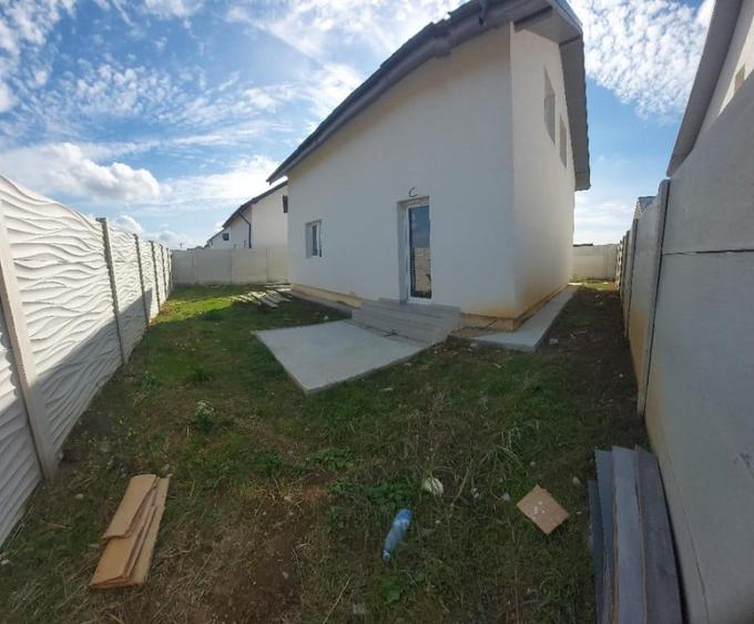 Casă cu 4 camere cu Teren 237 Mp în Central