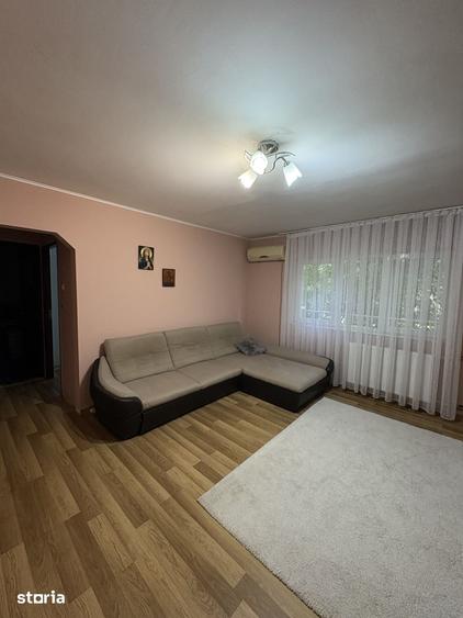Apartament cu 2 camere în Decebal