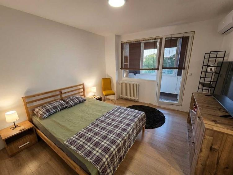 Proprietar Inchiriez apartament cu 3 camere, Sector 4 (Brancoveanu) Loc de parcare inclus - 3