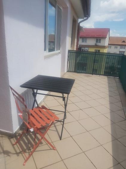 Apartament cu 2 camere decomandat în Ștrand