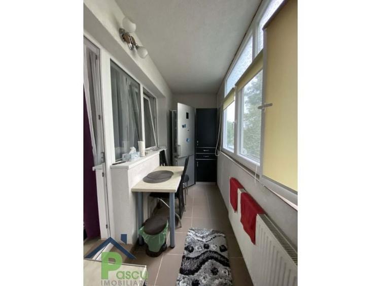 Garsonieră decomandată, mobilată în Ferentari