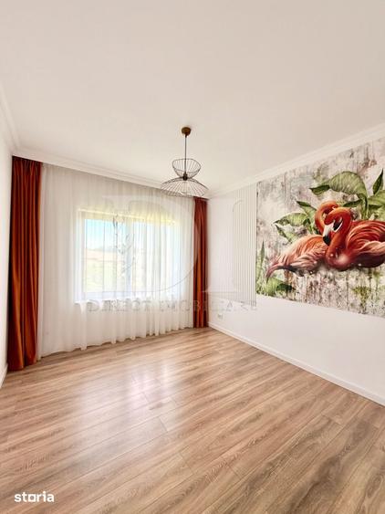Casă cu 4 camere cu Teren 250 Mp în Florești