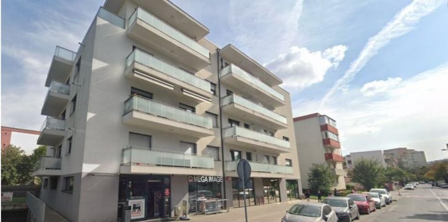 Apartament cu 2 camere, mobilat în Gheorgheni — fotografia 1