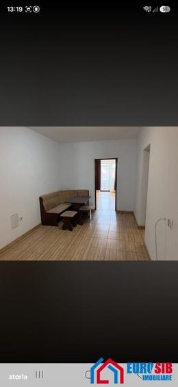 Apartament cu 2 camere decomandat în Ștrand