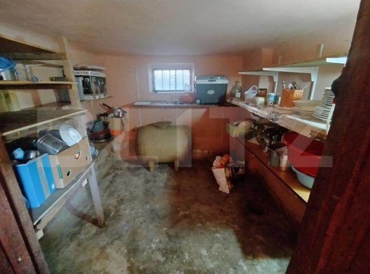 Casa 5 camere, 146 mp, 1100 mp curte, zona Fratostita - 1