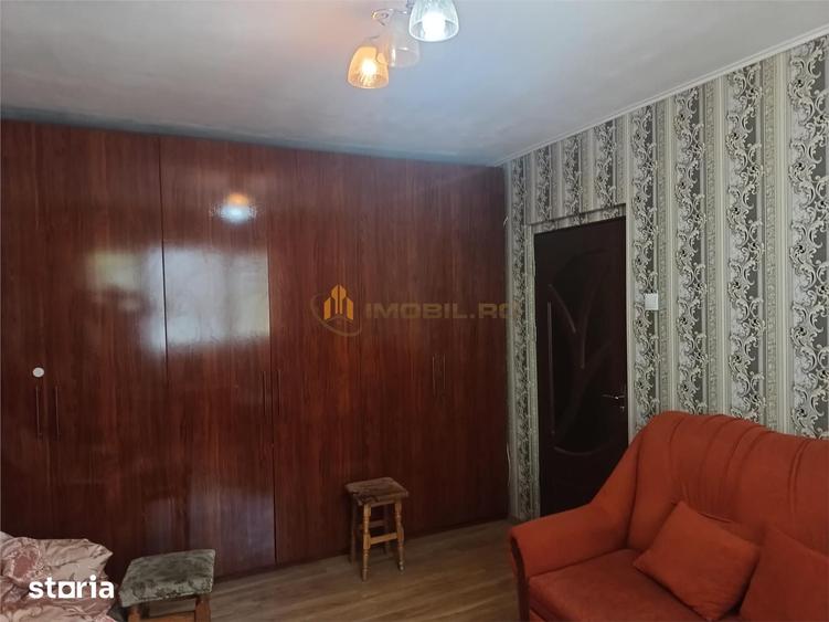 Apartament cu 2 camere nedecomandat în Central