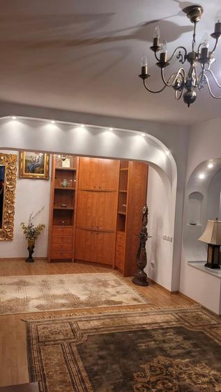 Apartament cu 2 camere în Unirii