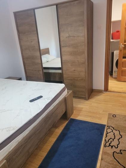 Apartament cu 2 camere semidecomandat în Exterior Vest