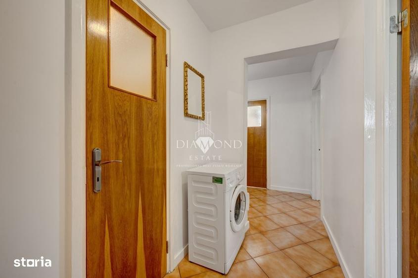 Apartament cu 3 camere decomandat în 1 Decembrie 1918