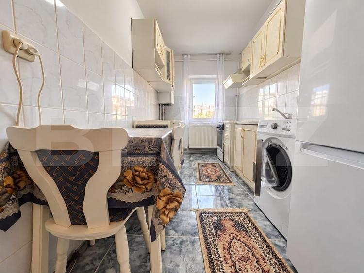 Apartament cu 2 camere decomandat, mobilat în Zărnești