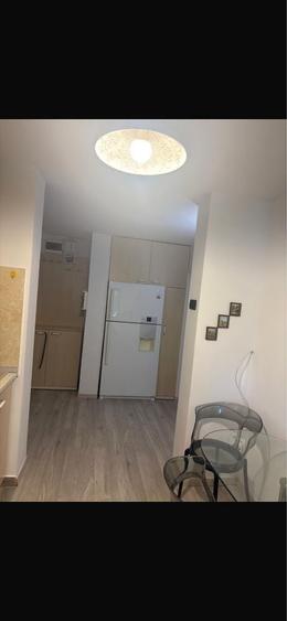 Apartament cu 3 camere în 9 Mai