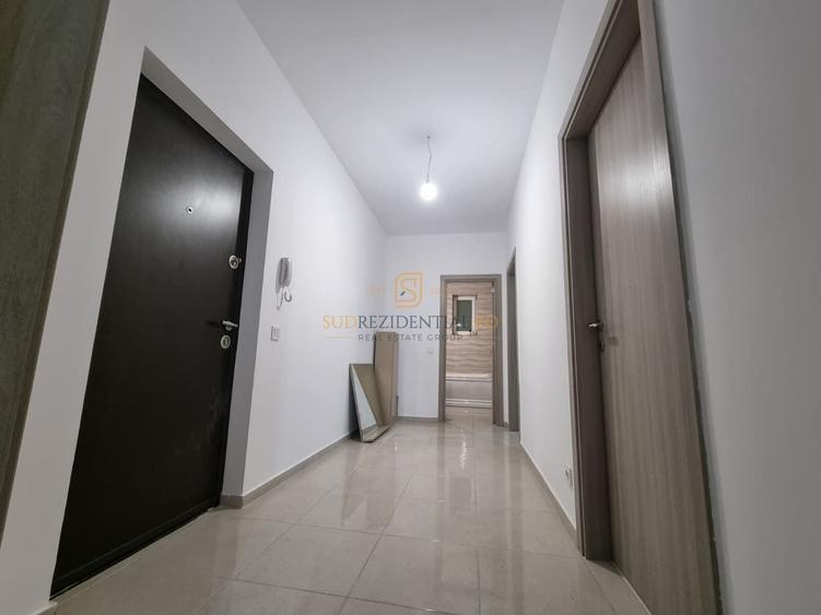 Apartament cu 3 camere decomandat în Metalurgiei
