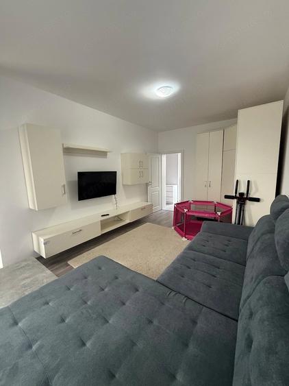 Apartament cu 2 camere decomandat în Giroc