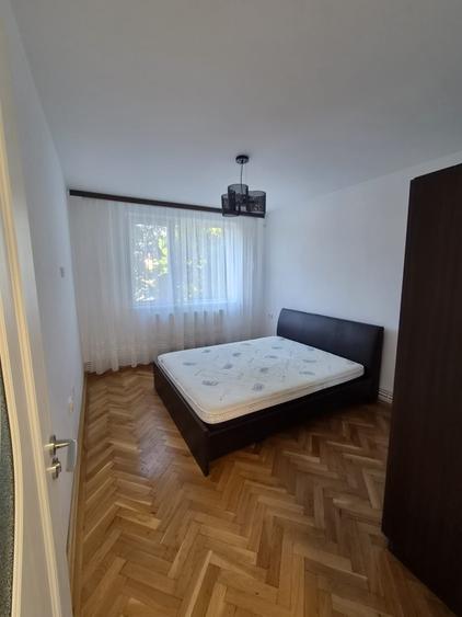 Apartament cu 2 camere semidecomandat în Micro 19