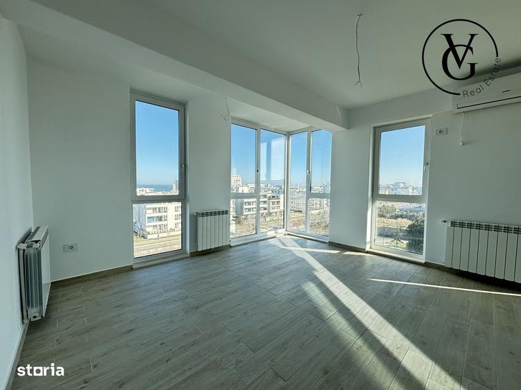 Apartament cu 3 camere semidecomandat în Central