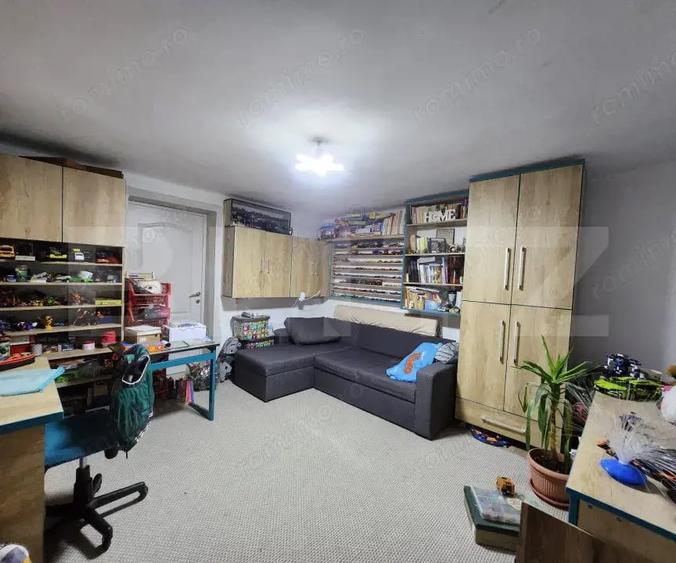 Casă cu 2 camere cu Teren 1000 Mp în Unirii
