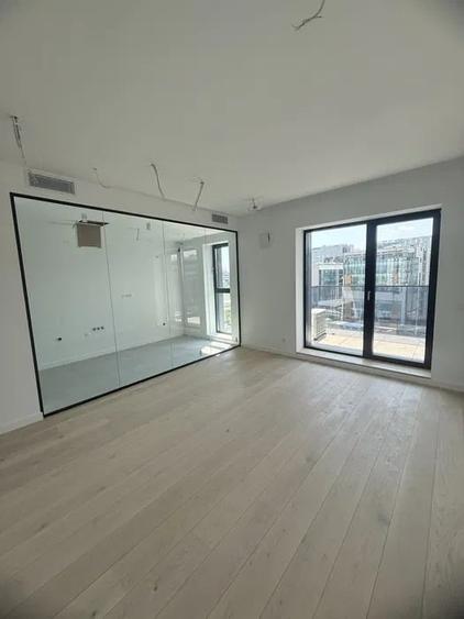 Apartament cu 2 camere decomandat în Pipera
