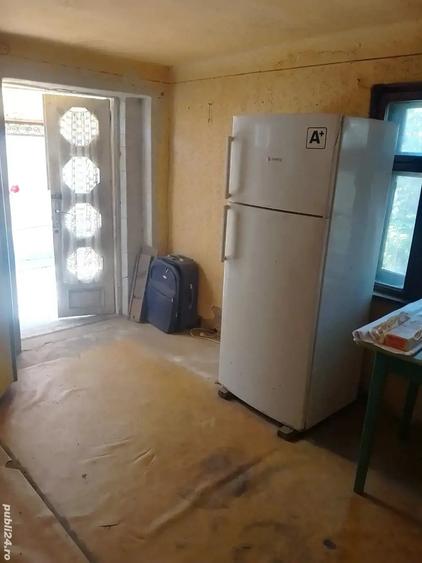 Casă cu 3 camere cu Teren 2000 Mp în Brănișca