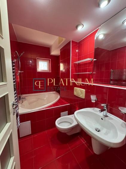 Apartament cu 2 camere semidecomandat, mobilat în Complex Studențesc