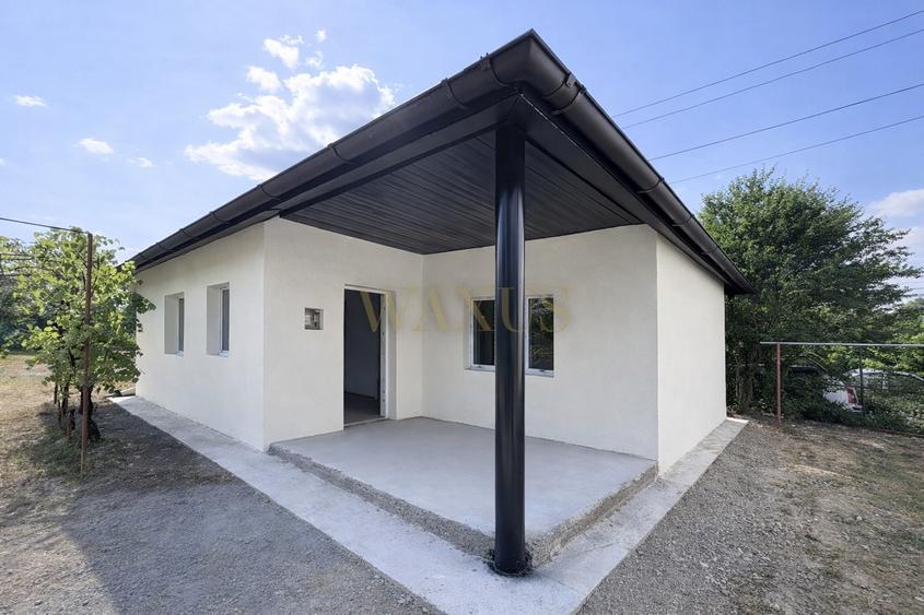 Casă individuală cu 3 camere cu Canalizare în Mărăști