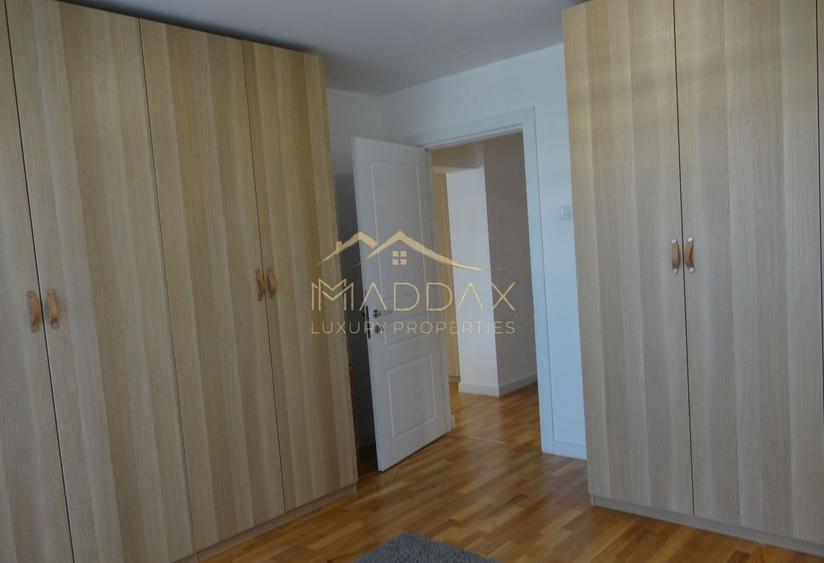 Apartament 3 camere I 100 mp I Bulevardul Decebal - 13