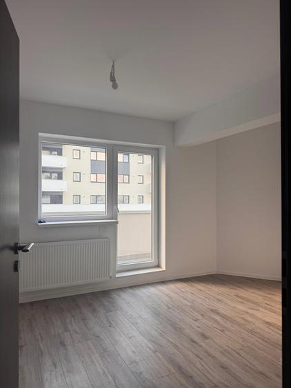 Apartament cu 2 camere decomandat în 13 Decembrie