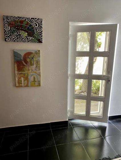 Casă cu 2 camere cu Teren 850 Mp în Jurilovca