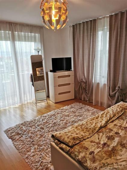 Apartament cu 3 camere decomandat în Andrei Mureșanu