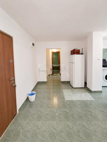 Apartament cu 2 camere decomandat în Barbu Văcărescu