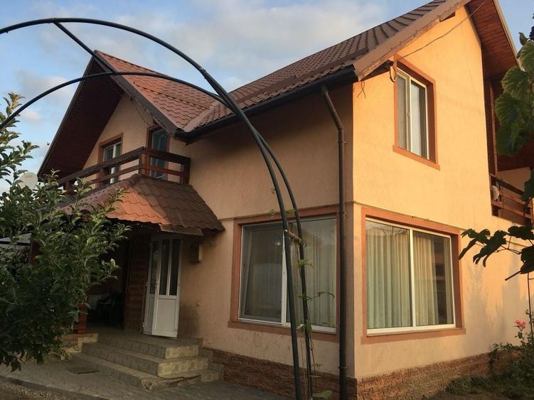 Casă cu 4 camere în Cetatea
