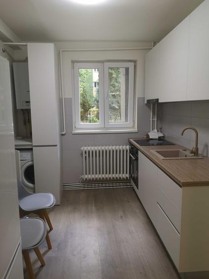 Apartament cu 3 camere decomandat în Gheorgheni