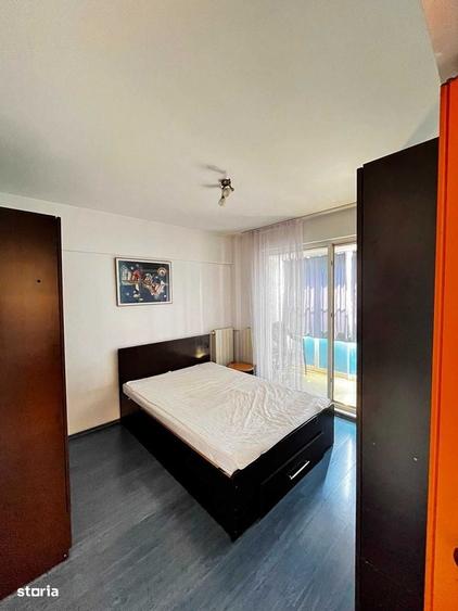 Apartament cu 2 camere decomandat în Calea Victoriei