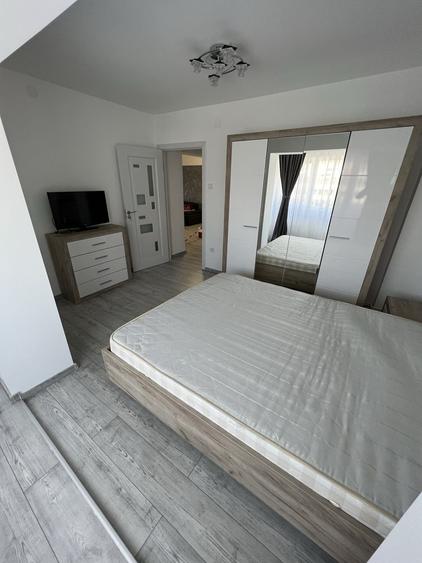 Apartament cu 3 camere decomandat în Ultracentral