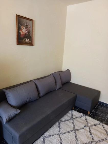 Garsonieră decomandată în Micălaca
