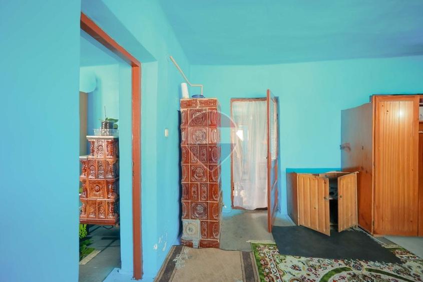 Casă individuală cu 2 camere cu Teren 588 Mp în Oncea