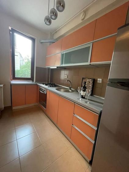 Garsonieră decomandată în Complex Studențesc
