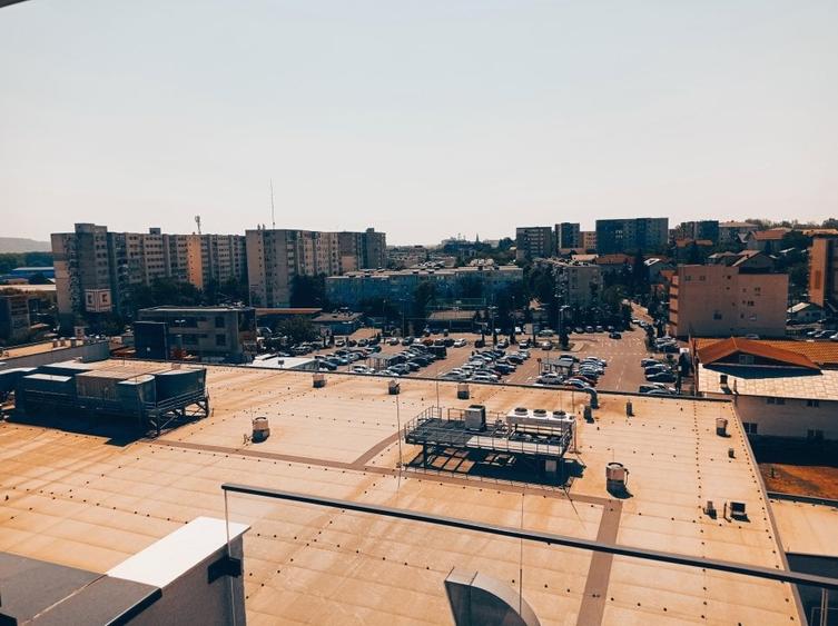 Apartament cu 2 camere decomandat, mobilat în Nord