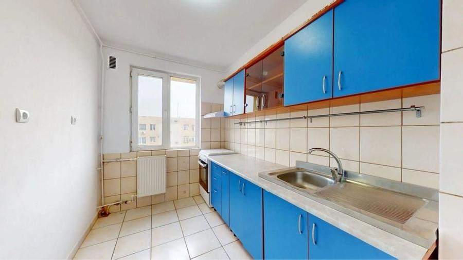 Apartament cu 3 camere în Colentina