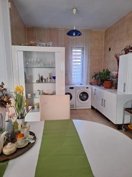 Casă cu 4 camere cu Teren 453 Mp în Belvedere
